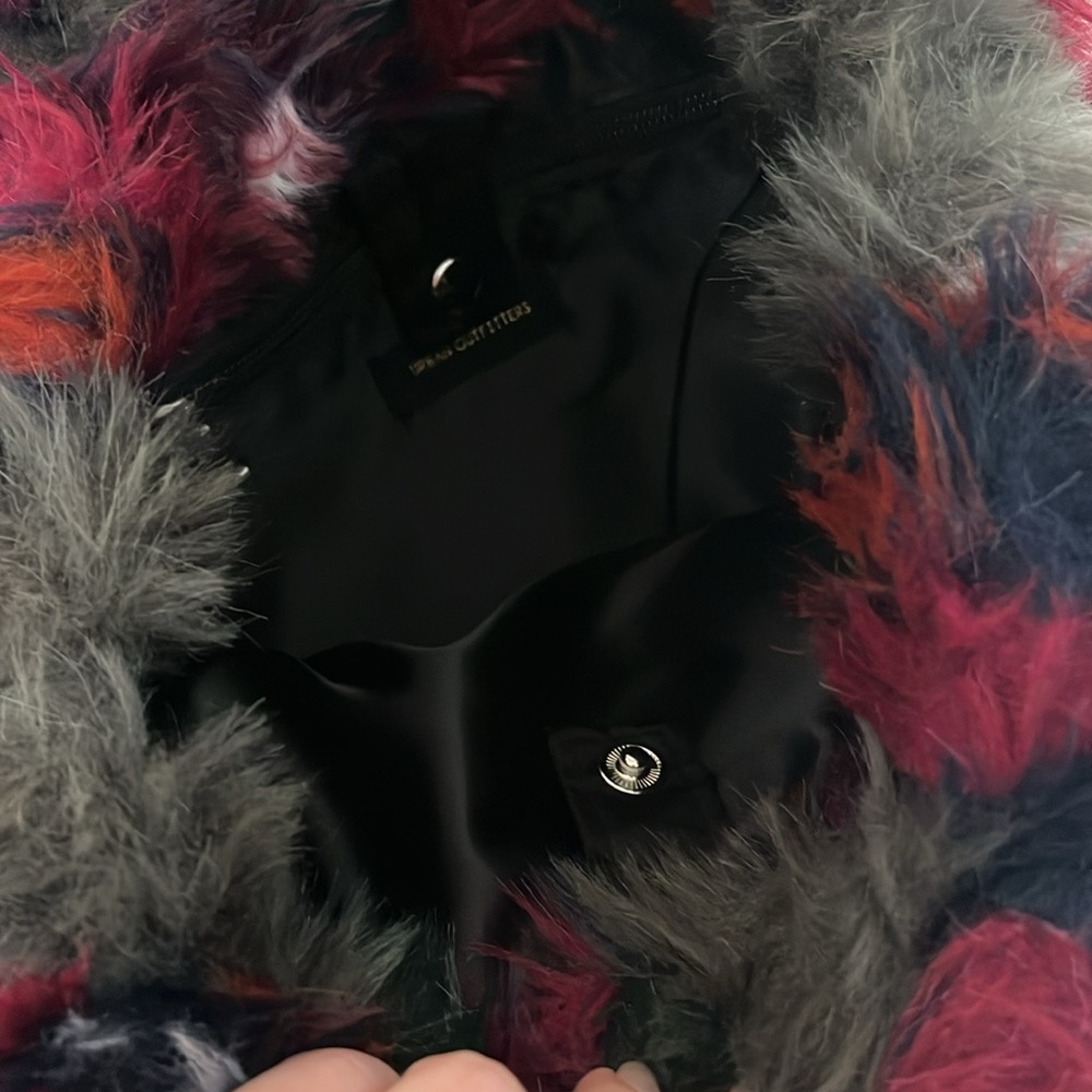 Urban Outfitters Furry Purse - Picture 3 of 3